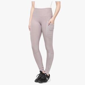 layer 8 women's leggings with pockets size small